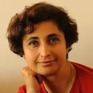 Mardjan Amouzgar | مرجان آموزگار Mardjan Amouzgar